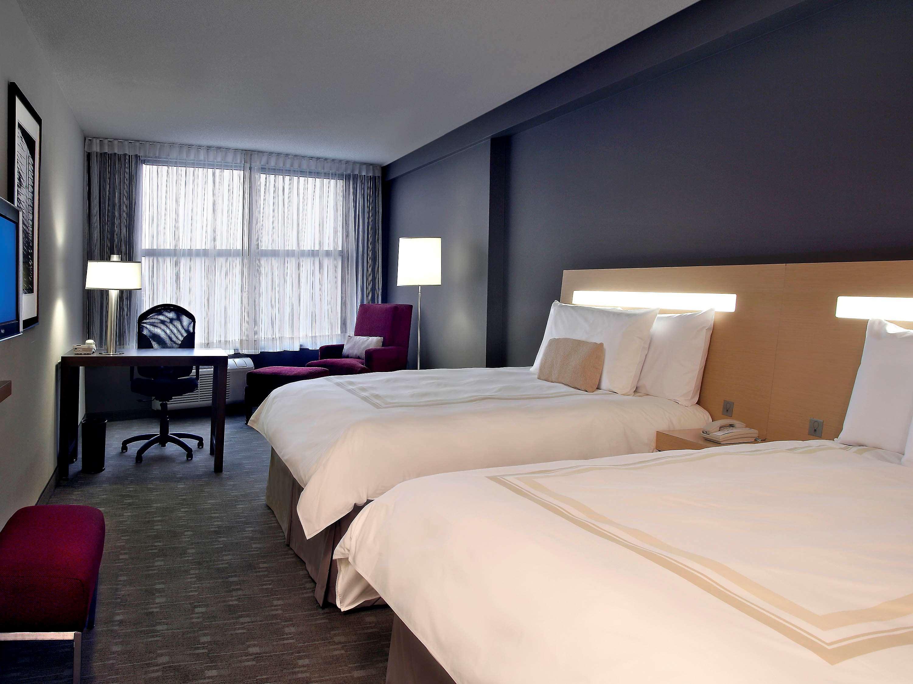Novotel Montreal Aeroport Дорваль Экстерьер фото