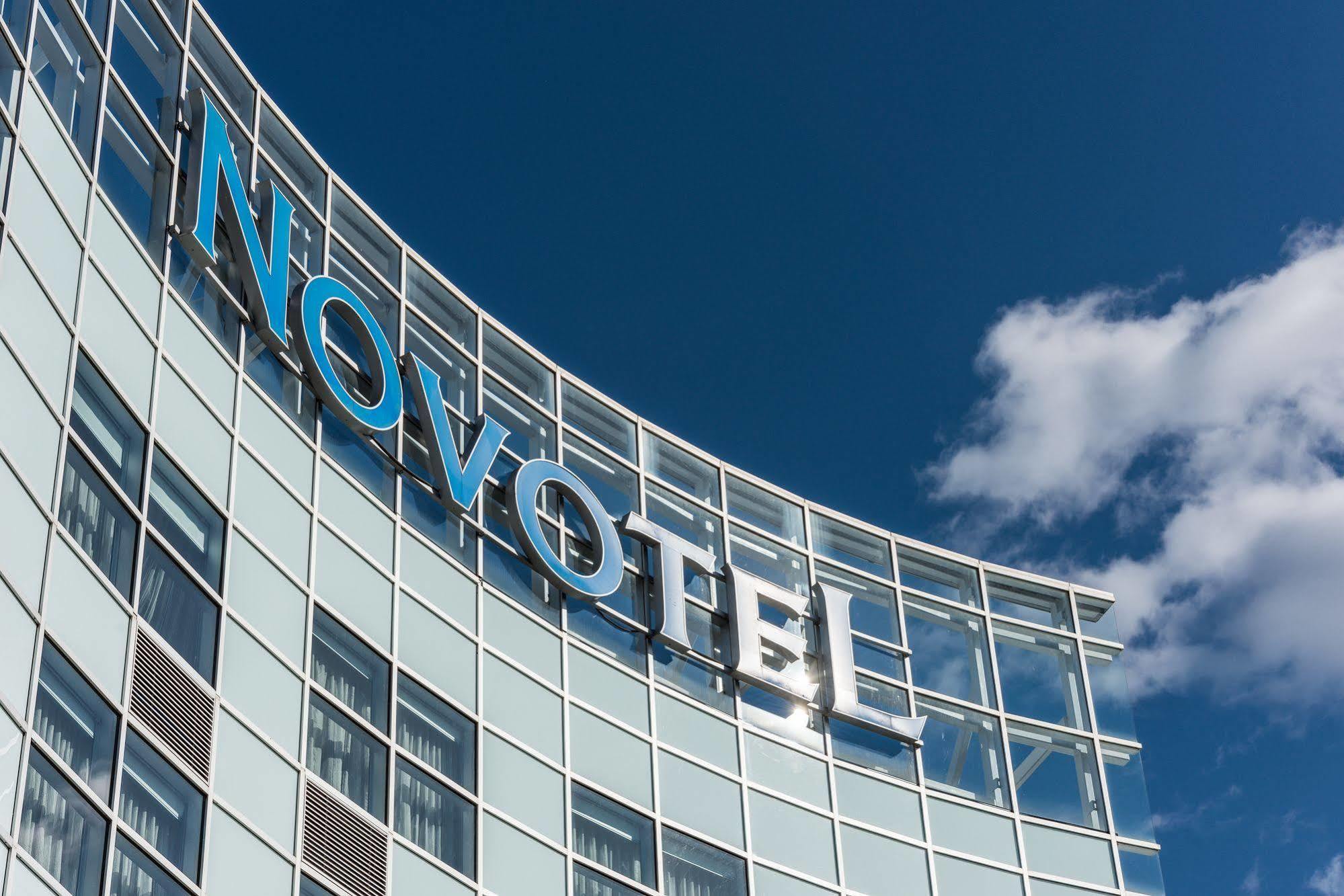 Novotel Montreal Aeroport Дорваль Экстерьер фото